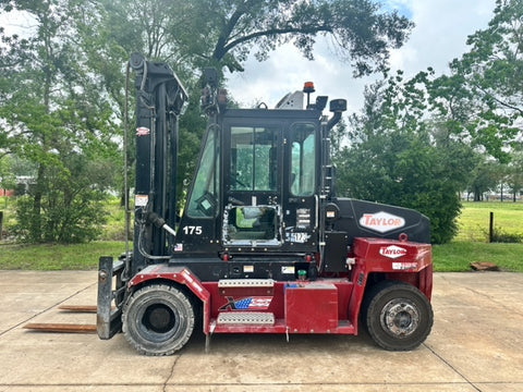 2019 TAYLOR X175 17500 LB CAPACITY DIESEL FORKLIFT DUAL DRIVE PNEUMATIC 132/180" 2 STAGE MAST SIDE SHIFTING FORK POSITIONER ENCLOSED CAB 9155 HOURS STOCK # BF9595279-TXB - United Lift LLC