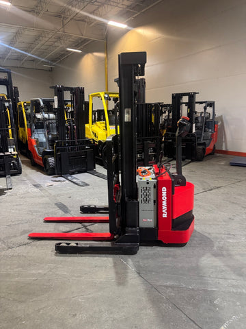 2019 RAYMOND RSS40 4000 LB ELECTRIC FORKLIFT WALKIE STACKER 85/128" 2 STAGE MAST CUSHION SIDE SHIFTER 873 HOURS STOCK # BF946189-BUF