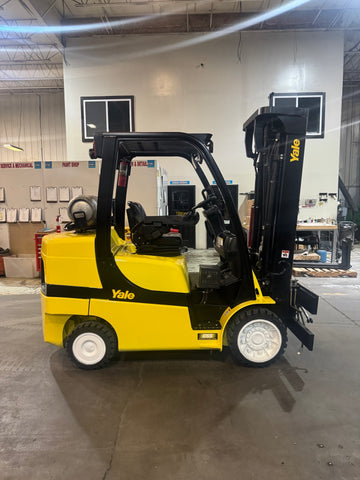 2019 YALE GLC080VXN 8000 LB LP GAS FORKLIFT CUSHION 95/207" 3 STAGE MAST SIDE SHIFTER 1272 HOURS STOCK # BF9145149-BUF - United Lift LLC