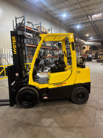 2020 HYSTER H60FT 6000 LB LP GAS FORKLIFT PNEUMATIC 87/188" 3 STAGE MAST SIDE SHIFTER 1,289 HOURS STOCK # BF9145919-BUF - United Lift LLC
