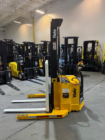 2012 YALE MSW040SFN24TV087 4000 LB ELECTRIC FORKLIFT WALKIE STACKER CUSHION 87/130" 2 STAGE MAST SIDE SHIFTER 228 HOURS STOCK # BF919529-BUF - United Lift LLC