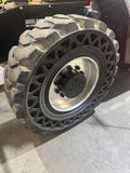 2016 JLG 1255 12000 LB DIESEL TELESCOPIC FORKLIFT TELEHANDLER SOLID AIR BOSS TIRES 4WD OUTRIGGERS CAB WITH HEAT & AC 1765 HOURS STOCK # BF9615139-BUF