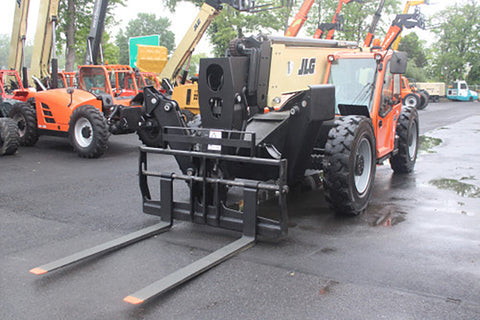 2019 JLG 1255 12000 LB DIESEL TELESCOPIC FORKLIFT TELEHANDLER FOAM FILLED TIRES ENCLOSED HEATED CAB WITH A/C OUTRIGGERS 1841 HOURS 4WD STOCK # BF9945719-NLE