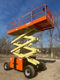 2018 JLG 330LRT SCISSOR LIFT 33' REACH DIESEL ROUGH TERRAIN 4WD 994 HOURS STOCK # BF9285149-RIL2 - United Lift LLC