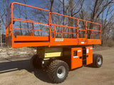 2018 JLG 330LRT SCISSOR LIFT 33' REACH DIESEL ROUGH TERRAIN 4WD 994 HOURS STOCK # BF9285149-RIL2 - United Lift LLC