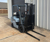 2009 NISSAN MP1F1A20LV 4000 LB LP GAS FORKLIFT PNEUMATIC TIRE 84/130 2 STAGE MAST 6233 HOURS STOCK # BF9119749-ARB - United Lift LLC